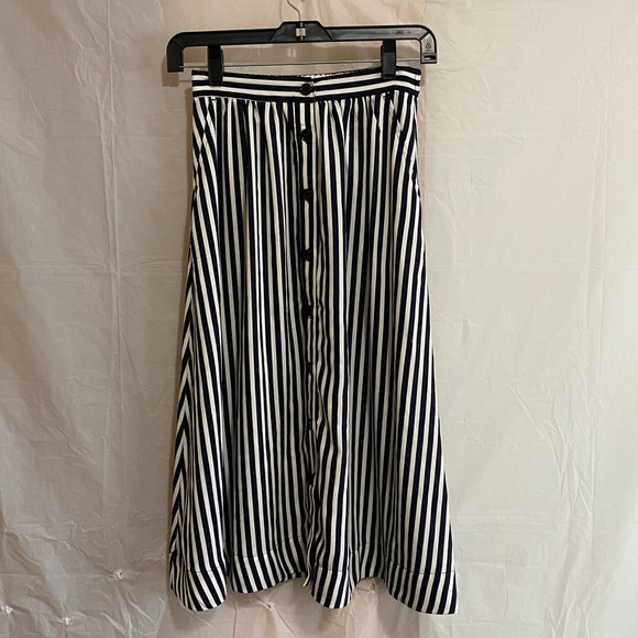 H&M High Waist Navy Blue/ White Striped Skirt - Picture 1 of 4